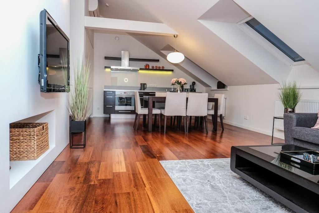#Stayhere - Spacious Luxury Town Hall 3Bdr Apartment Wilna Exterior foto
