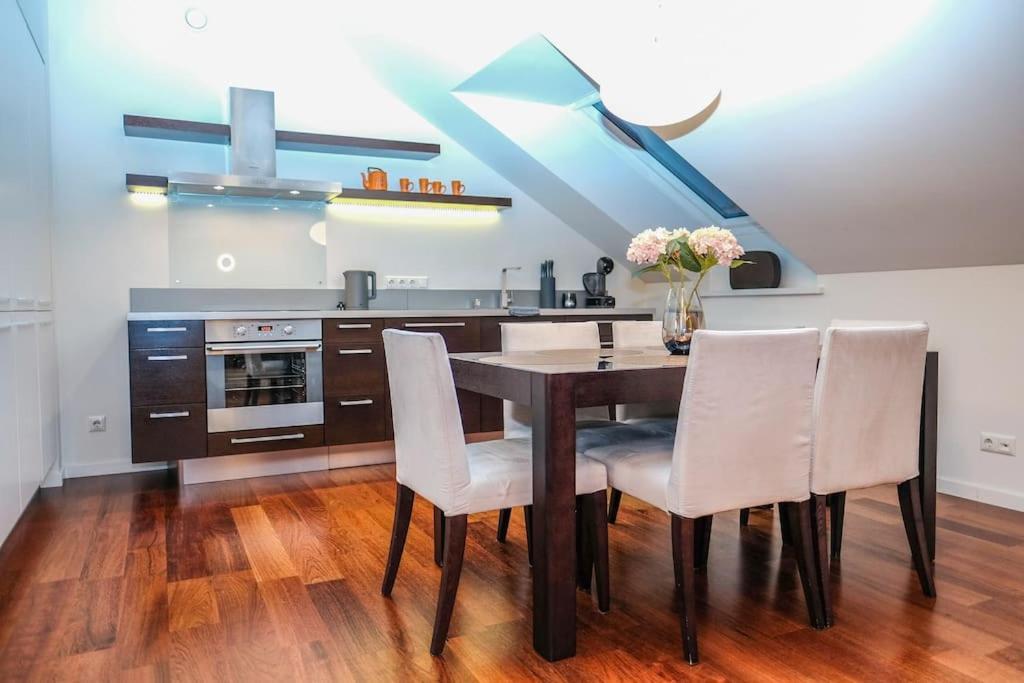 #Stayhere - Spacious Luxury Town Hall 3Bdr Apartment Wilna Exterior foto